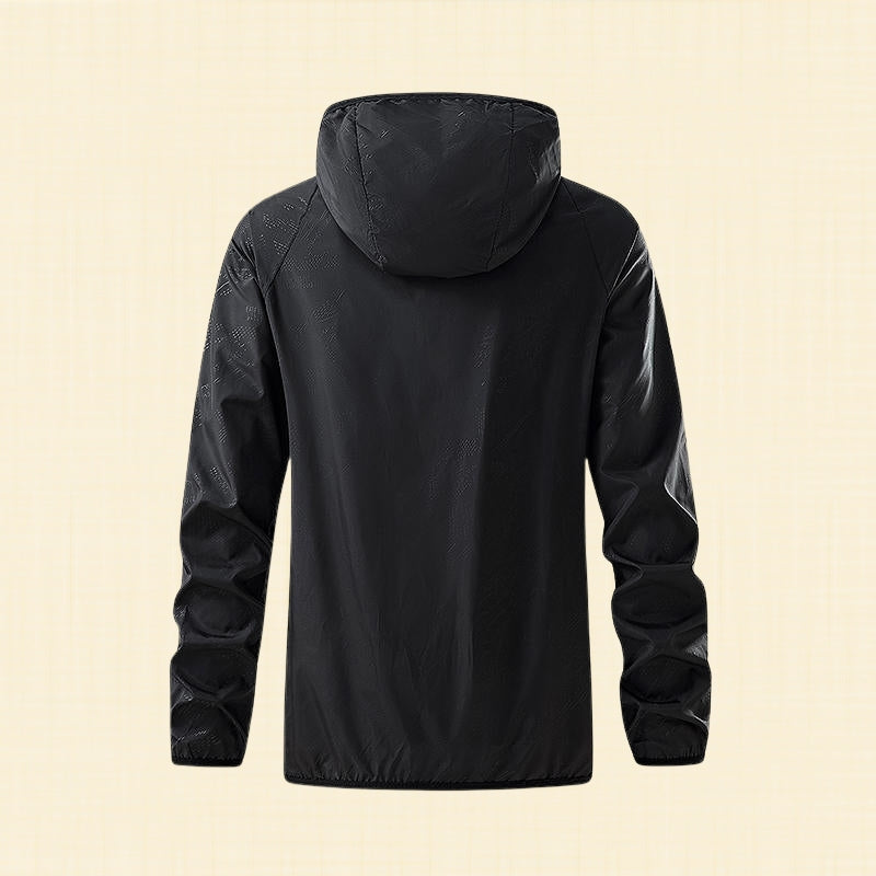 AquaShield – Wasserdichte Wander Jacke