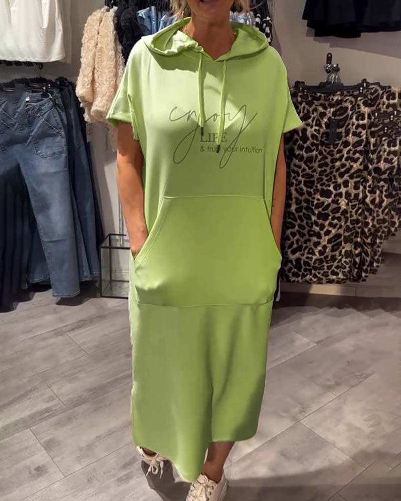 Nadia – Elegantes Kleid Mit Kapuze