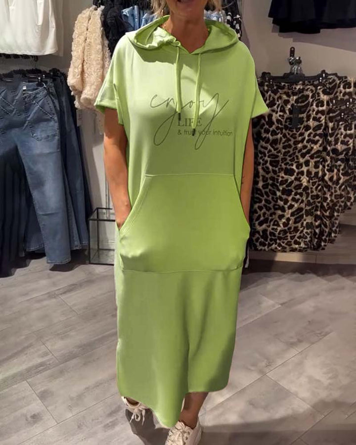 Nadia – Elegantes Kleid Mit Kapuze