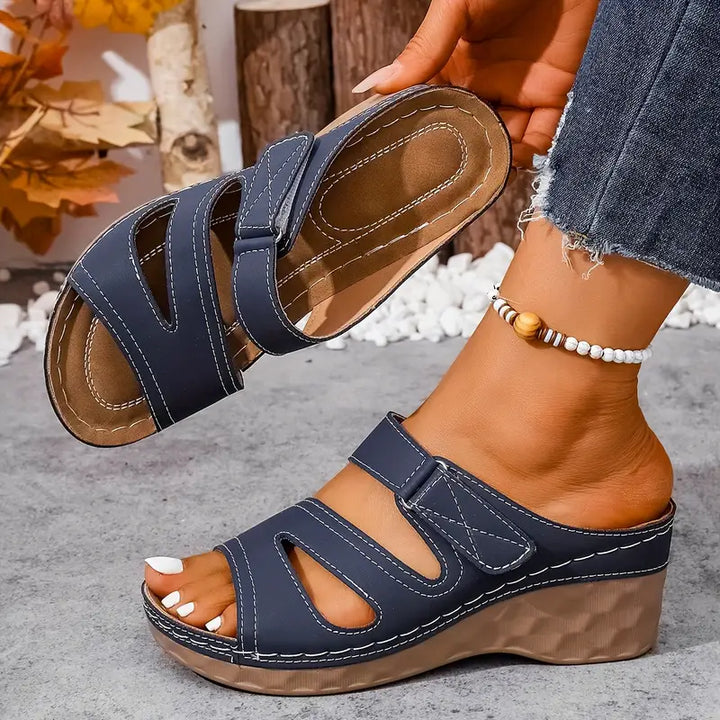 Rowella - Stilvolle Keilsandalette Mit Riemchen