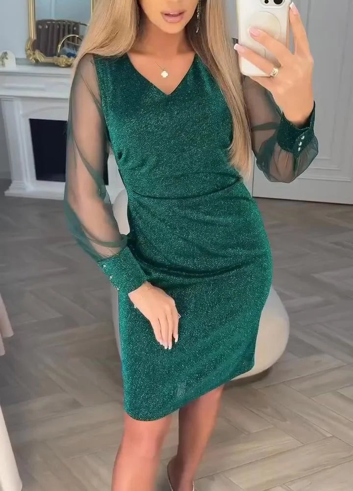 Irisa – Glitzerndes Patchwork Midi Kleid