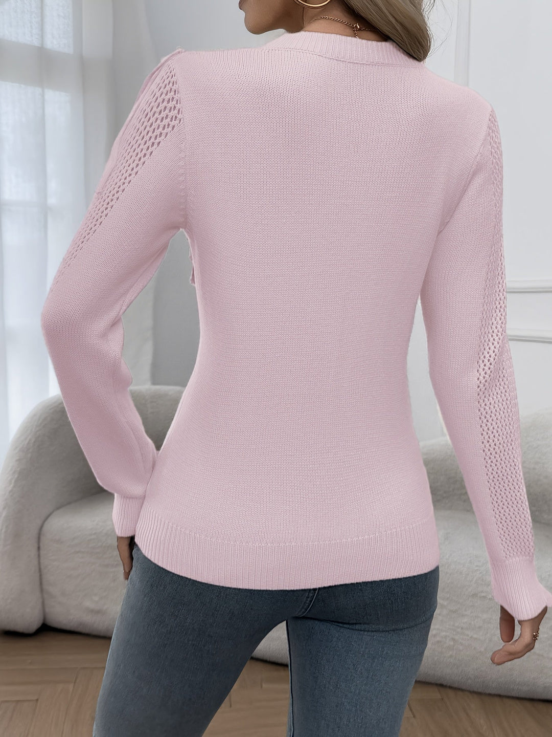 Thindra – Fransiger Pullover Mit Langen Ärmeln