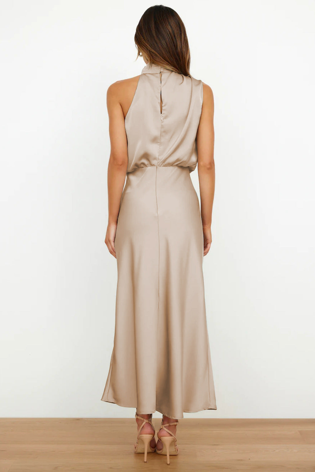Kangana - Maxikleid Mit Neckholder