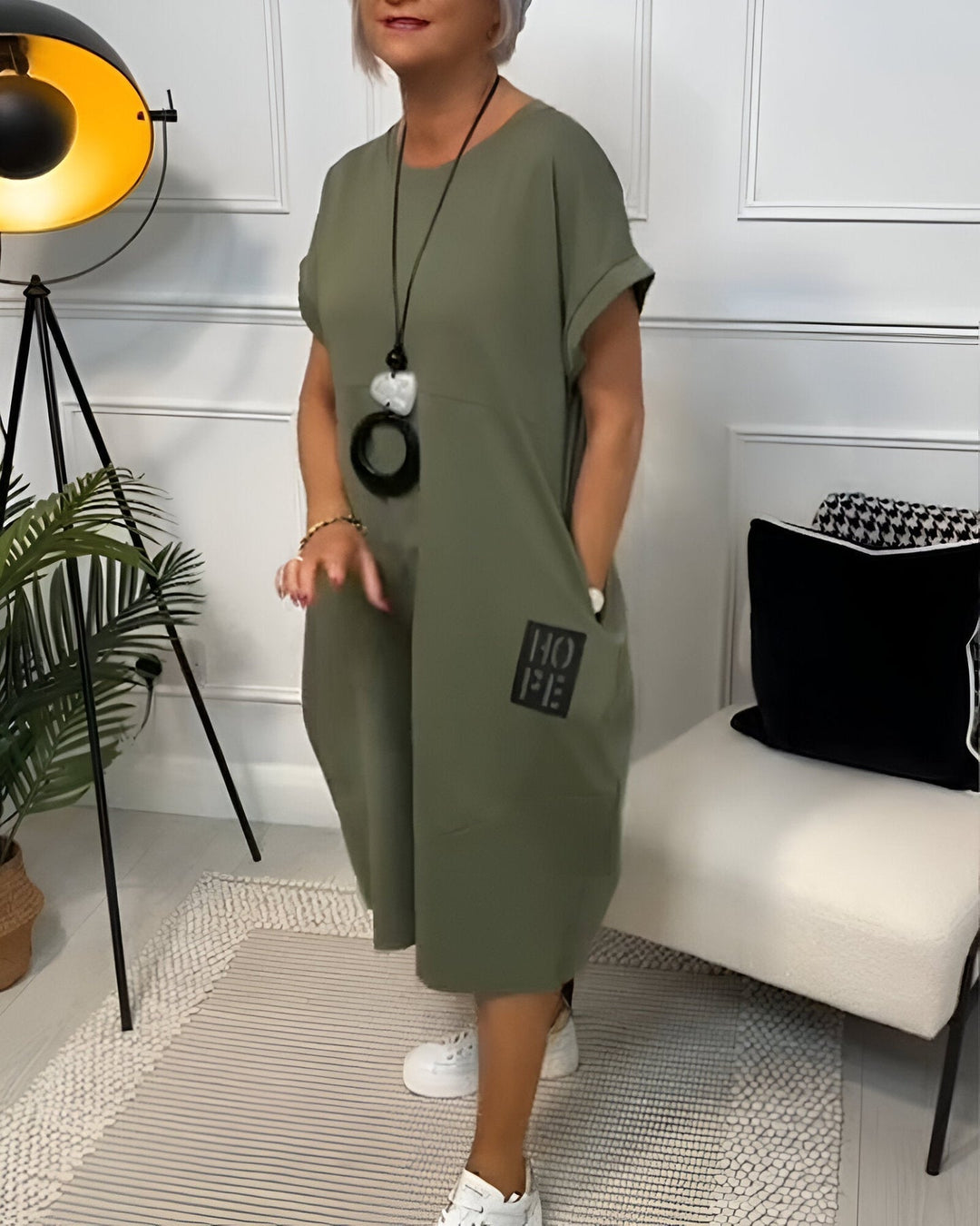 Jocelyn – Bequemes Freizeitkleid Mit Tasche
