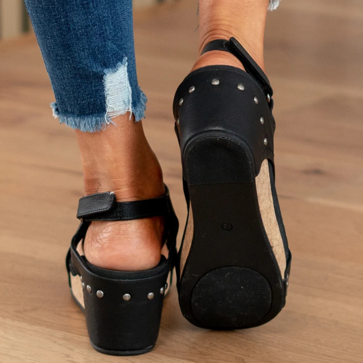 Makrina - Bequeme Sandalen Mit Keilabsatz