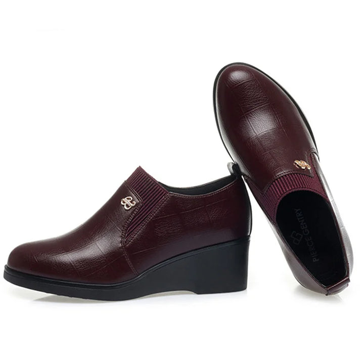 Switolina – Modische Keilschuhe Aus Leder