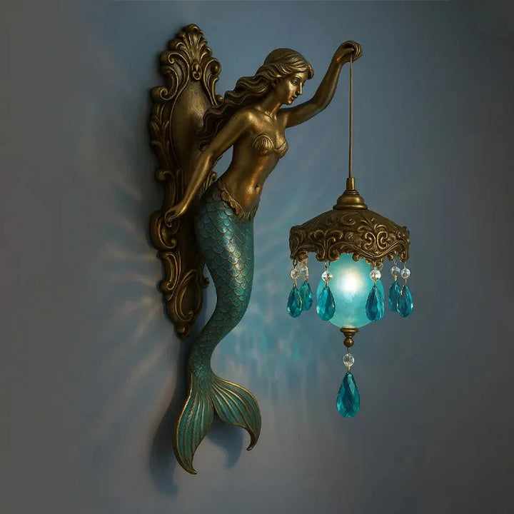 EternaGlow – Mythische Wandlampe
