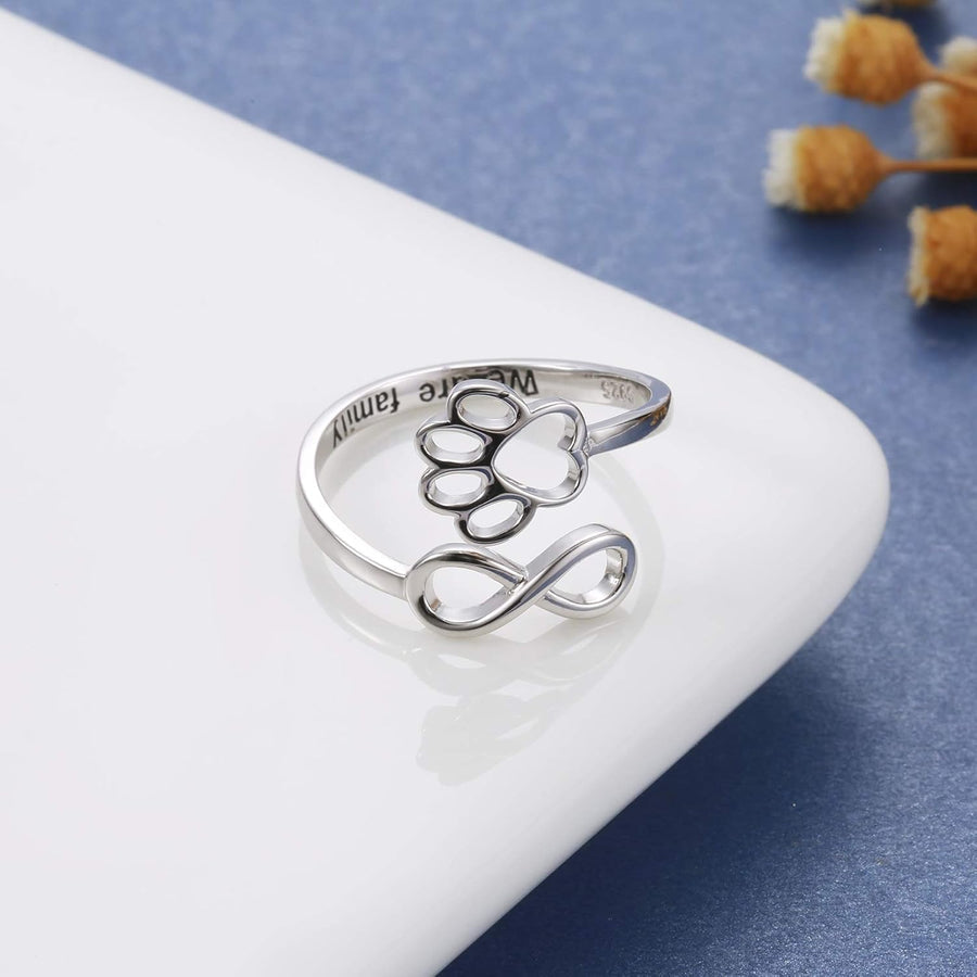 HeartPaw – Handgefertigter Ring mit Pfote und Herz
