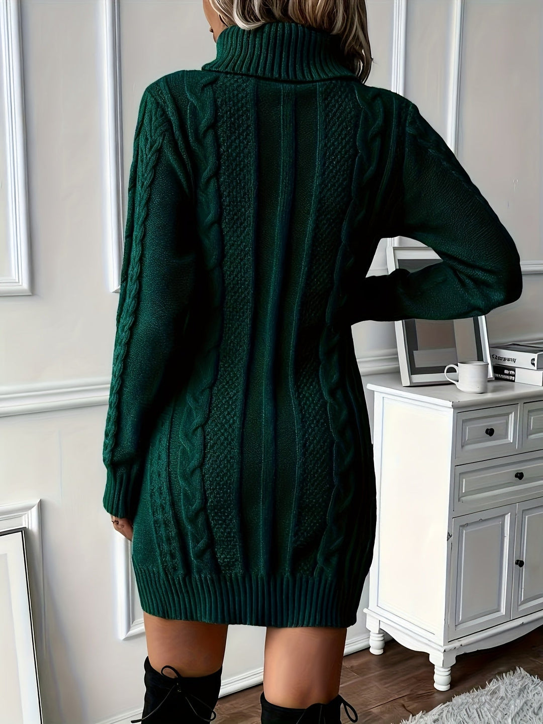 Milanda – Strickkleid Mit Zopfmuster