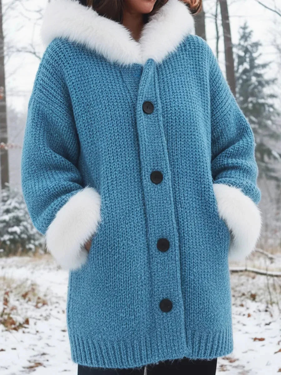 Nodia – Strickmantel Mit Kapuze Und Kunstfellbesatz