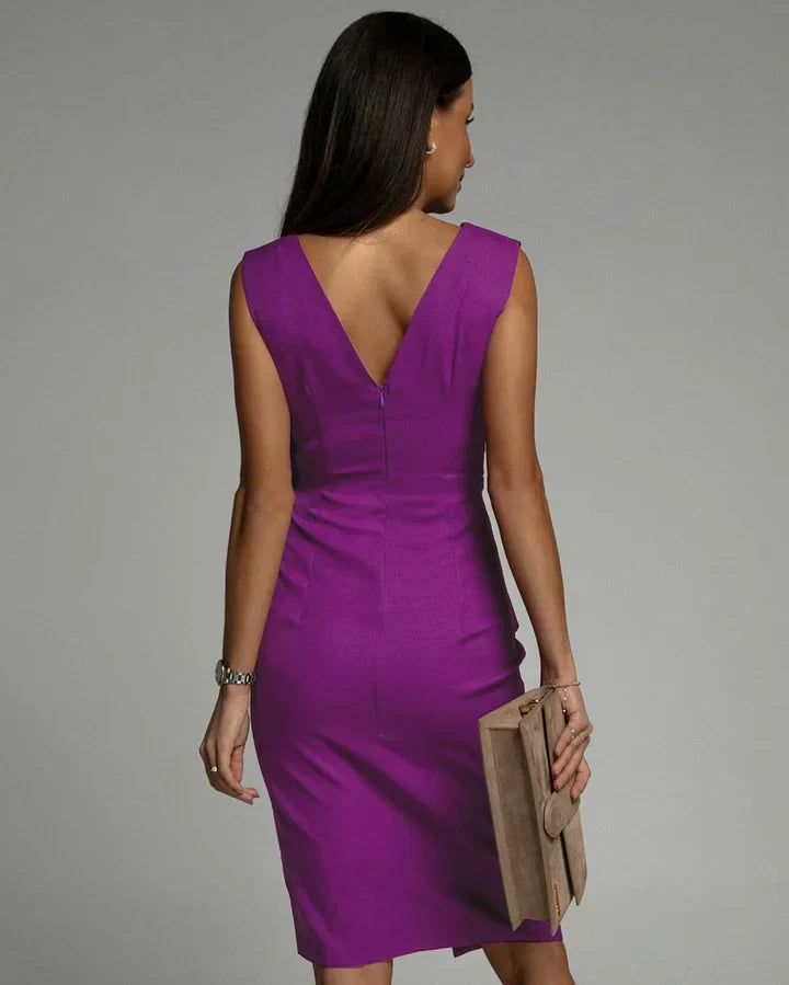 Sumitra – Elegantes Mini Kleid Mit V Ausschnitt