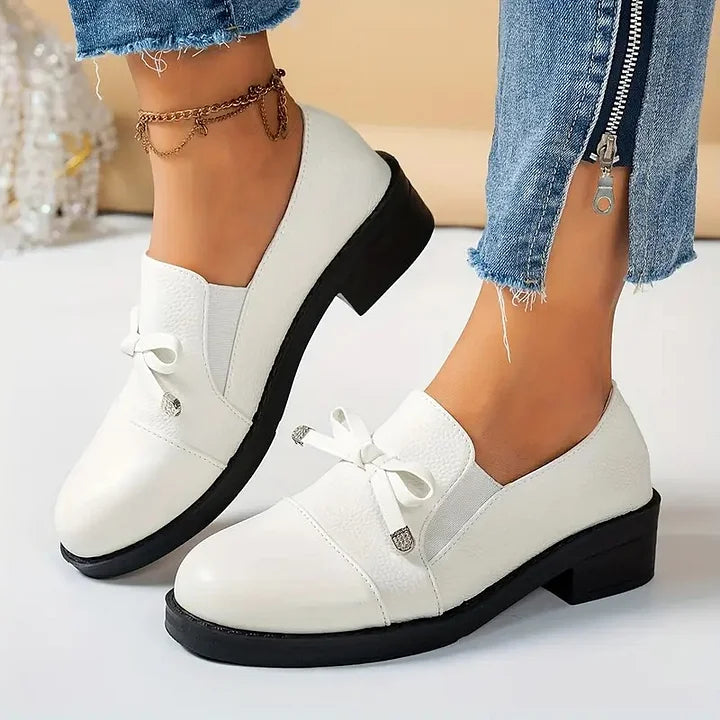 Marvina - Eleganter Loafer Mit Schleifenakzent Und Runder Spitze