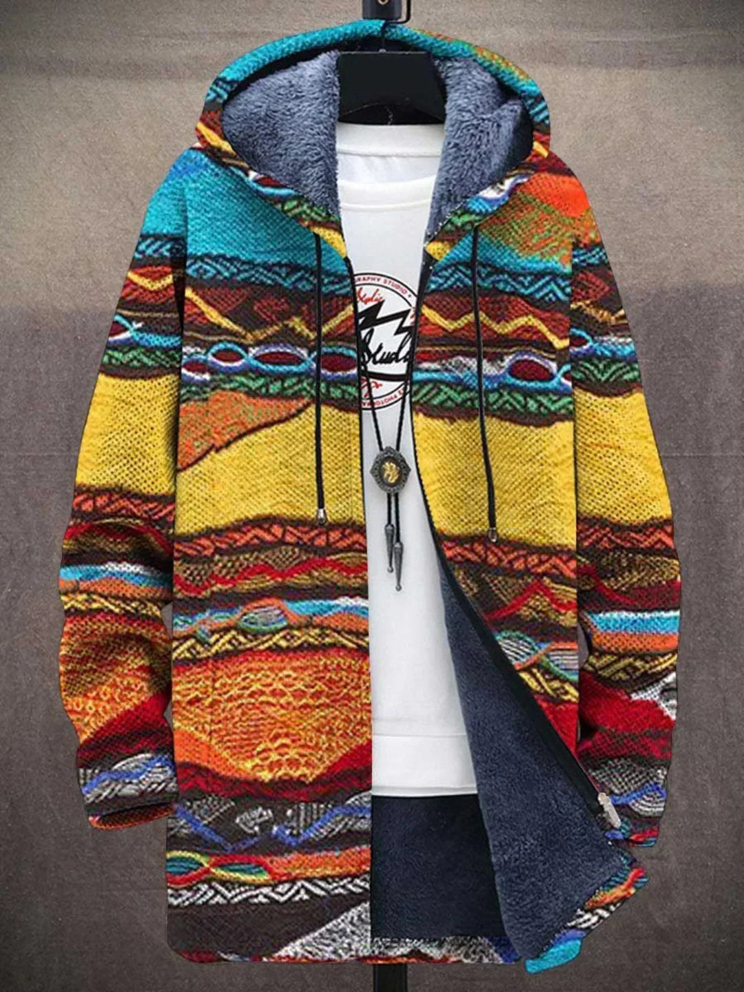 Broonte – Luxuriöser Von Kunst Inspirierter Strickjacke
