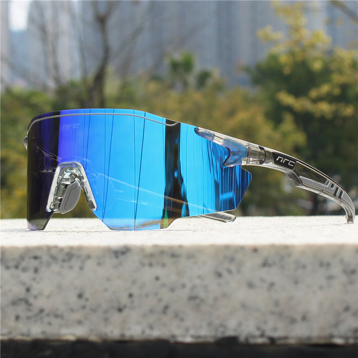 FlashLens – Sonnenbrille Mit Einem Schild Und Spiegelglas