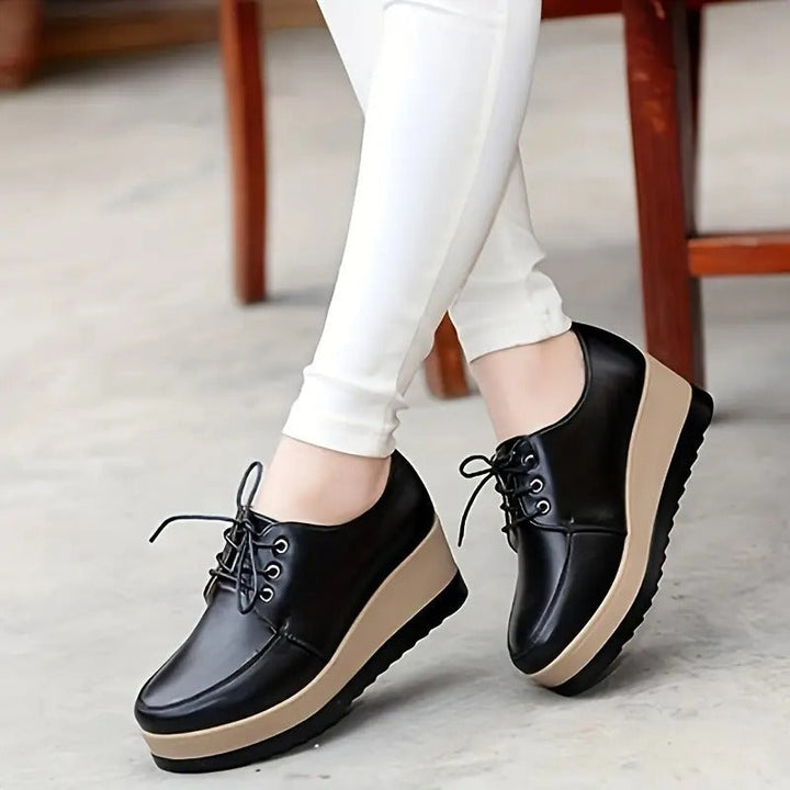 Tholia – Orthopädische Keilschuhe
