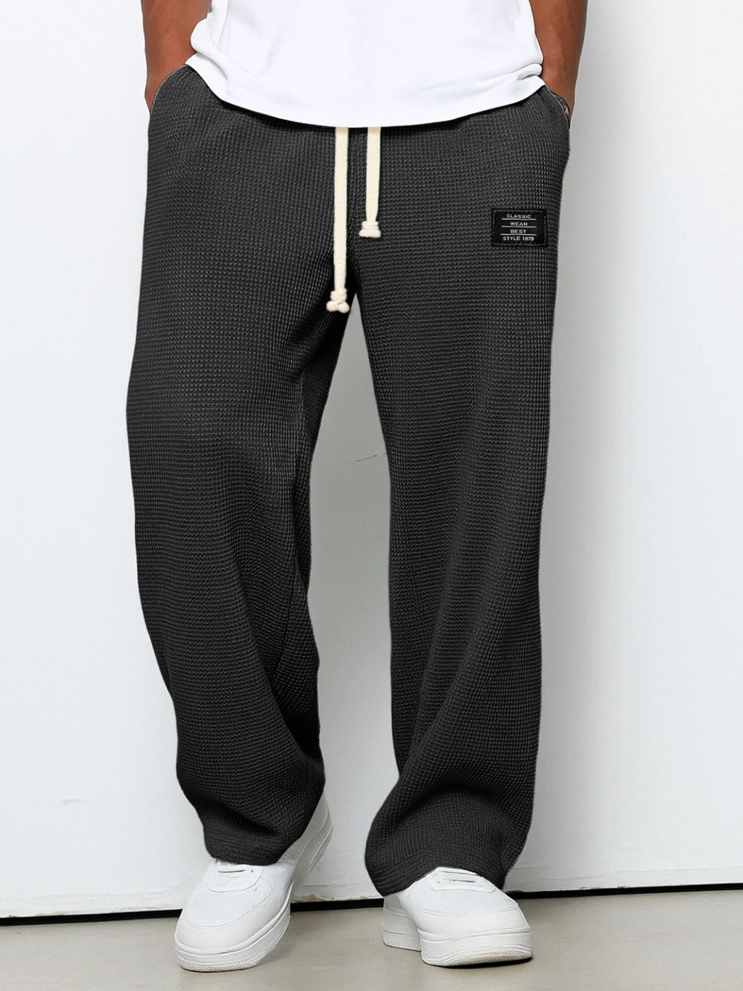 Deslan – Weite Hose Mit Verstellbarem Bund