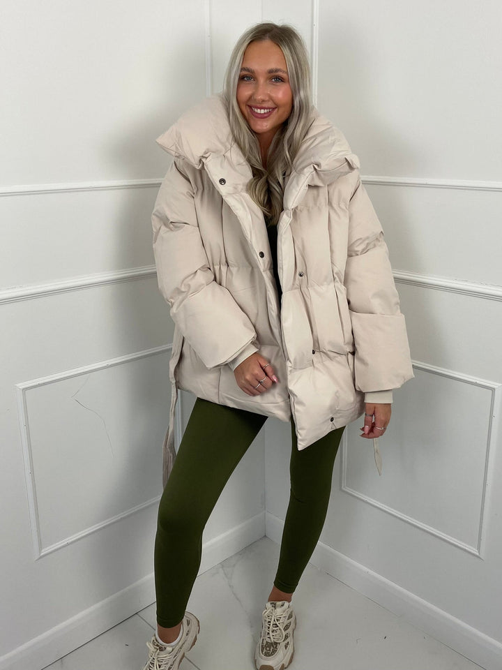 Heidie – Kurze Pufferjacke Mit Gürteltasche