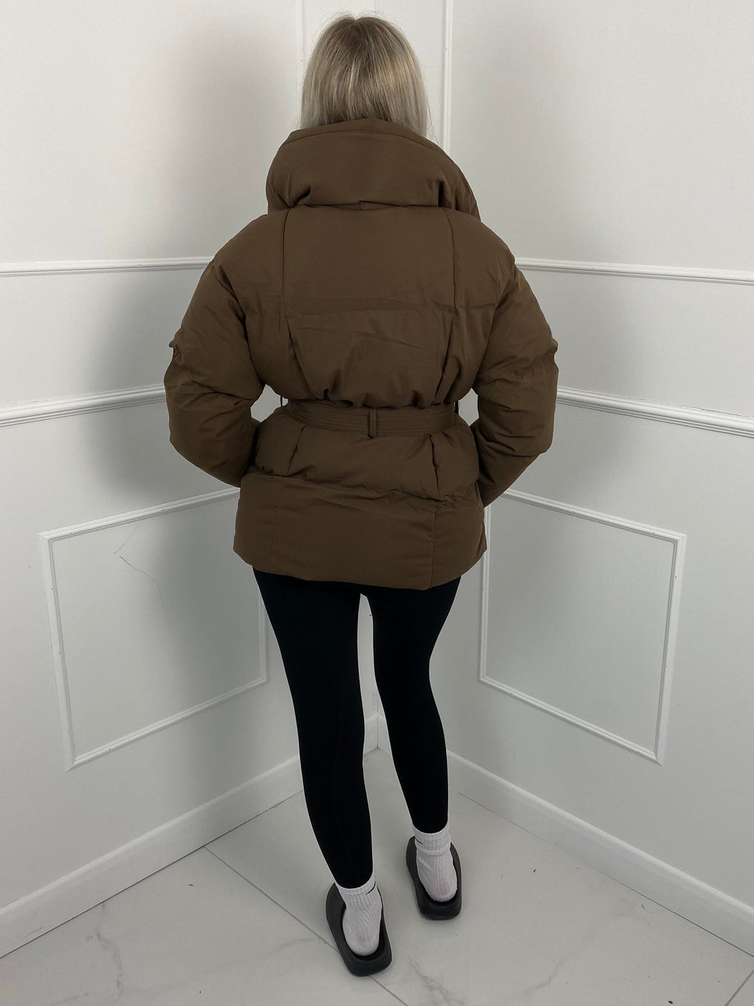 Heidie – Kurze Pufferjacke Mit Gürteltasche