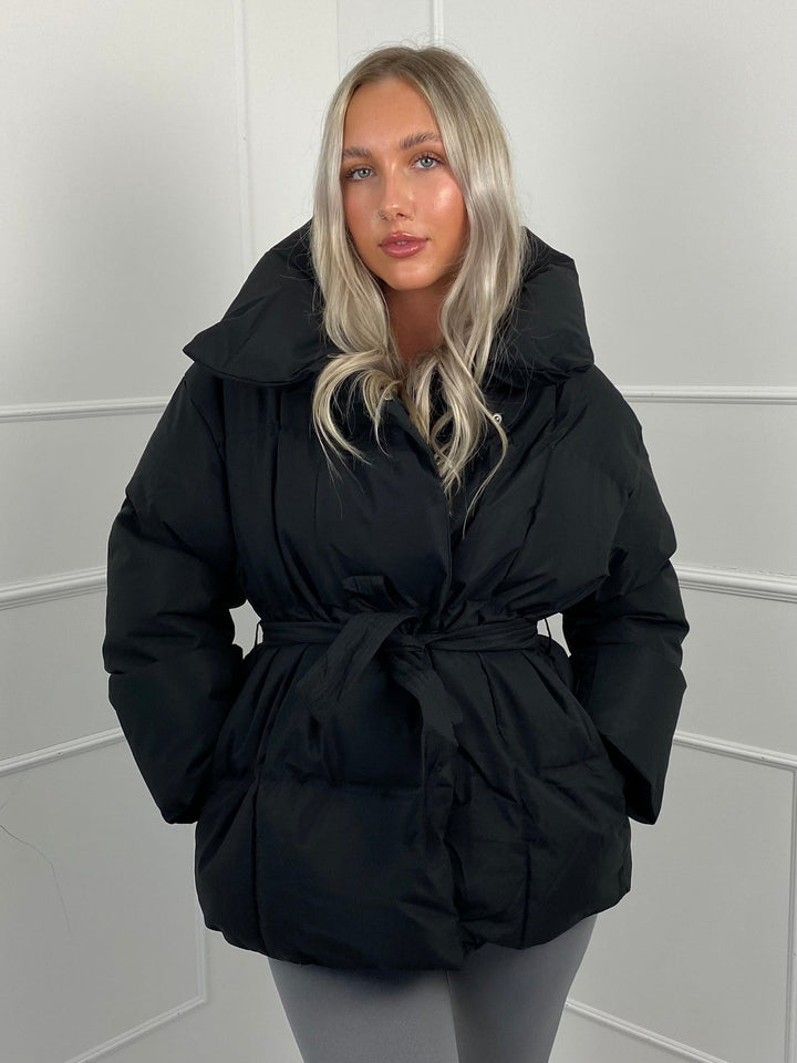 Heidie – Kurze Pufferjacke Mit Gürteltasche