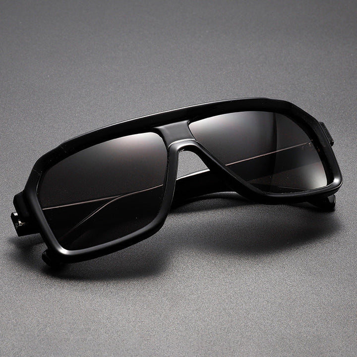 NeoShade – Retro Sonnenbrillen