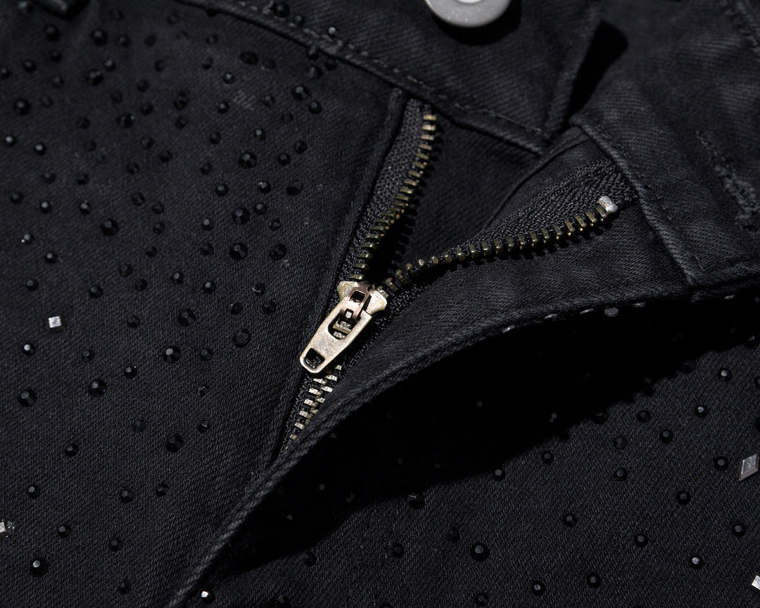 Jake – Schmal Geschnittene Jeans Mit Hoher Taille Und Strasssteinen