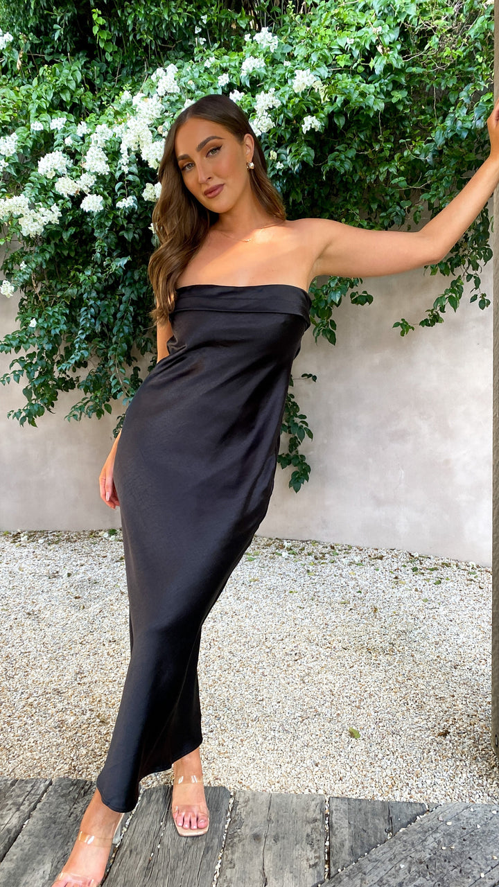 Thesa - Ärmelloses Satin Kleid
