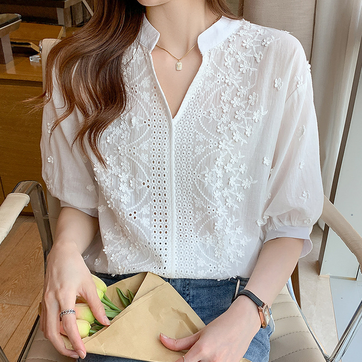 Elisabete – Lässige Strickbluse Mit V-Ausschnitt