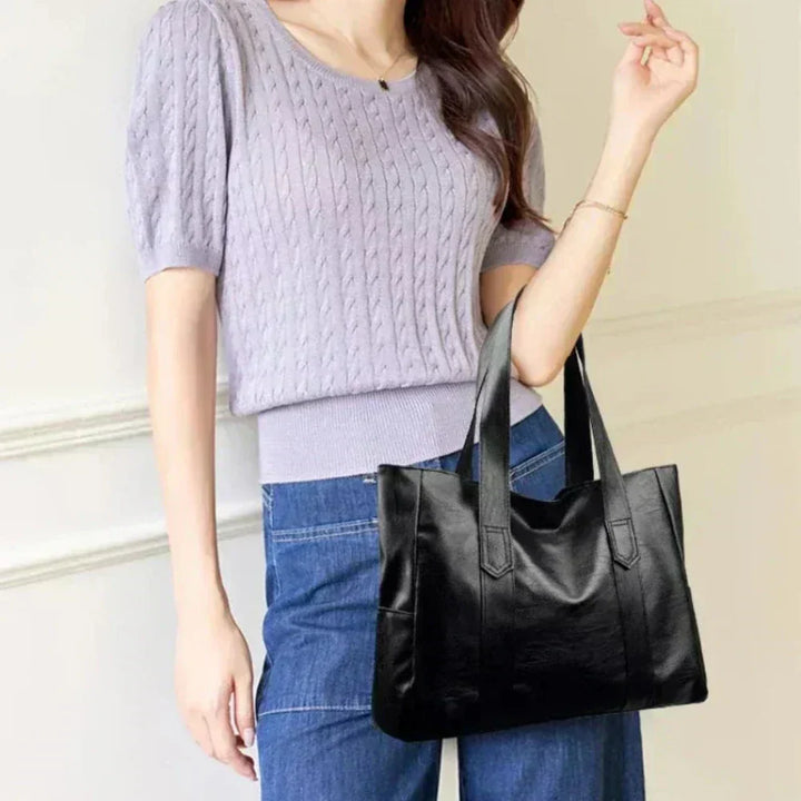 Luxus – Elegante, minimalistische Handtasche