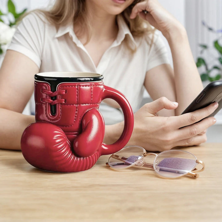 CafePunch – Boxhandschuh Kaffee Tasse