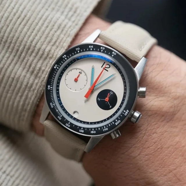 Ertan – Bauhaus Chronographenuhr