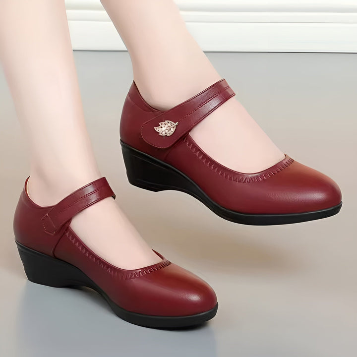 Brenka – Stilvolle Lederschuhe Mit Riemen