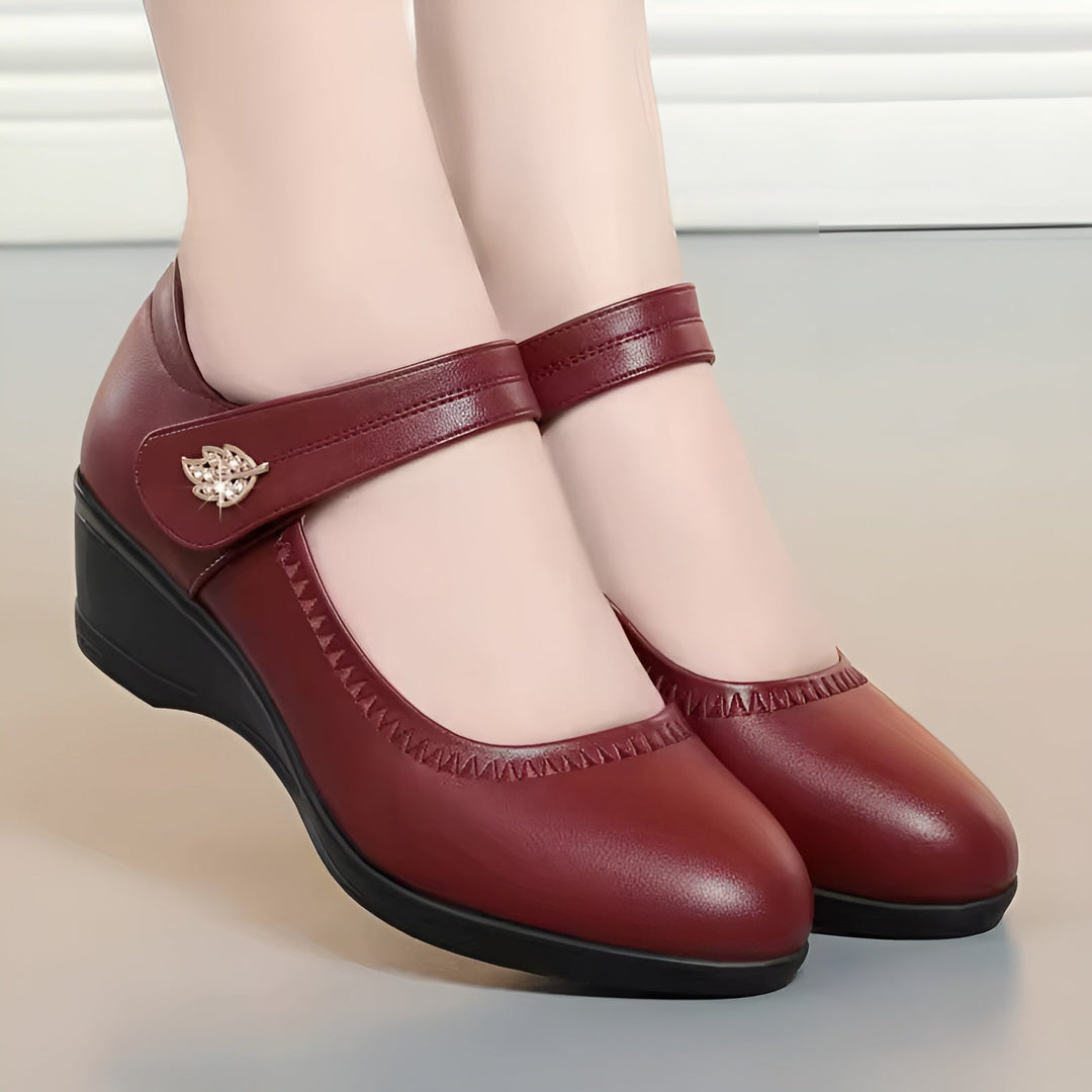 Brenka – Stilvolle Lederschuhe Mit Riemen
