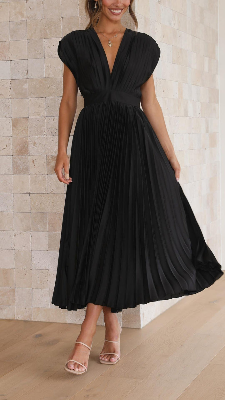 Iria - Elegantes Plissiertes Kleid