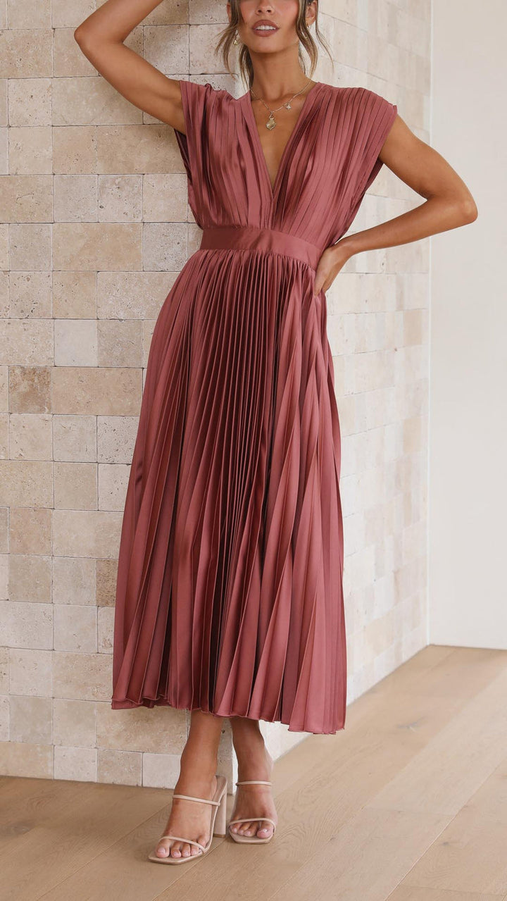 Iria - Elegantes Plissiertes Kleid