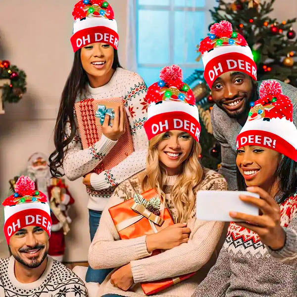 MerryGlow – Weihnachtsmütze mit Lichtern