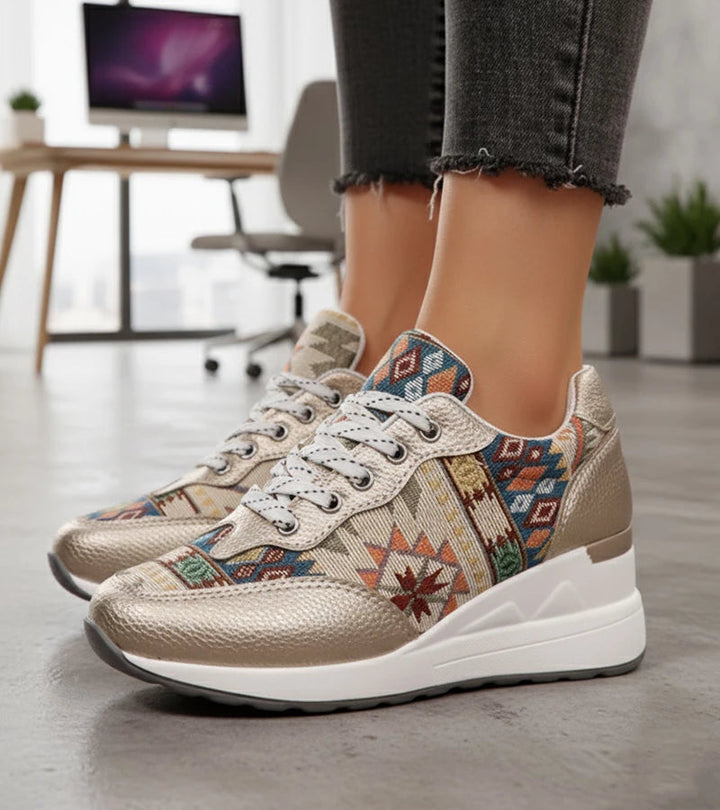Znaya – Boho Turnschuhe Mit Geometrischem Schnürdesign