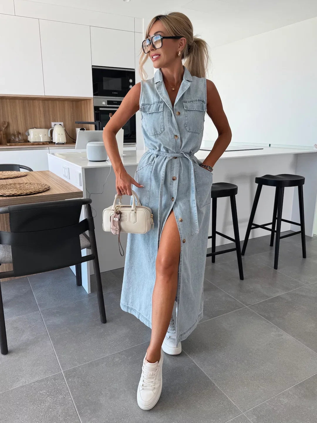 Jacinta – Stilvolles Langes Kleid Mit Tasche
