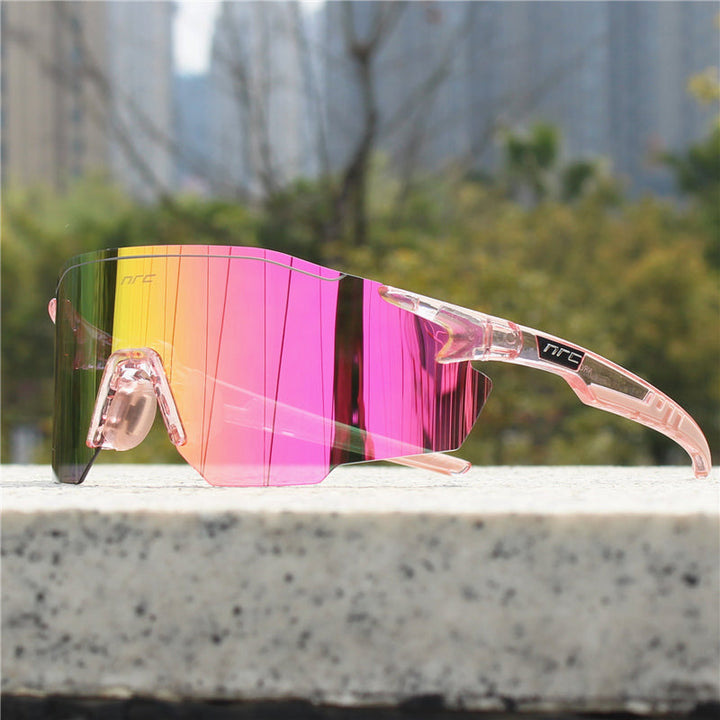 FlashLens – Sonnenbrille Mit Einem Schild Und Spiegelglas