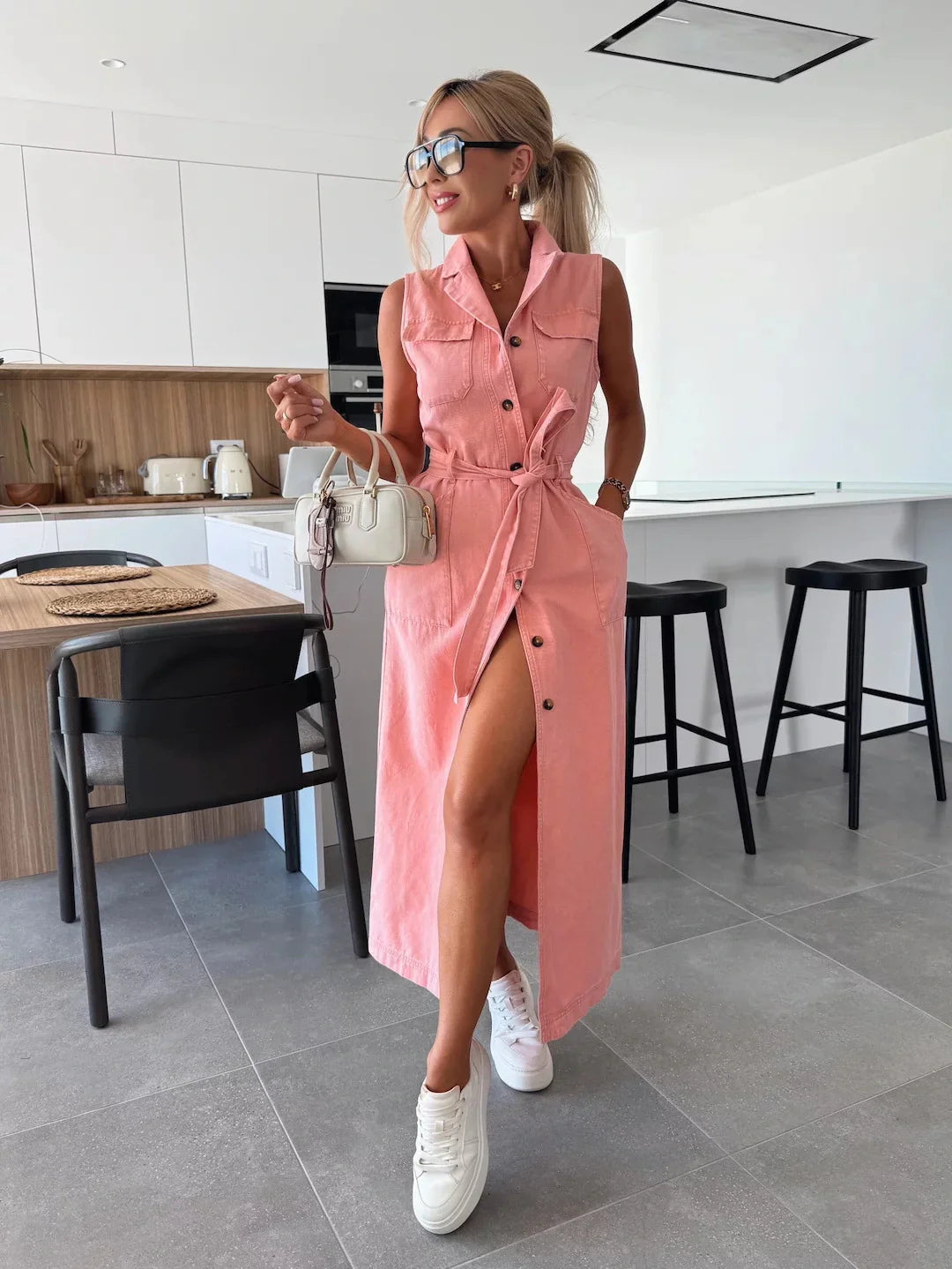 Jacinta – Stilvolles Langes Kleid Mit Tasche