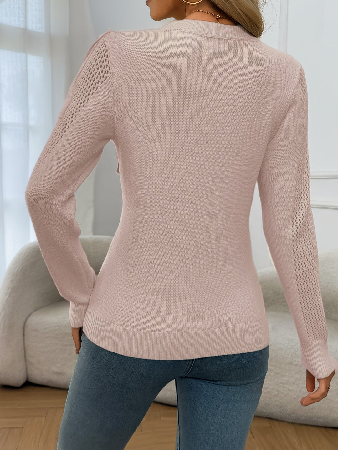 Thindra – Fransiger Pullover Mit Langen Ärmeln