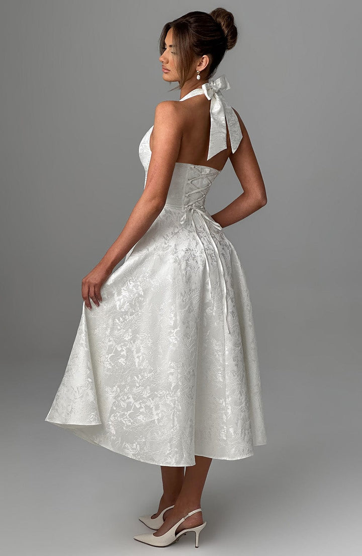 Myra – Modisches Midi Kleid Mit Neckholder Ausschnitt