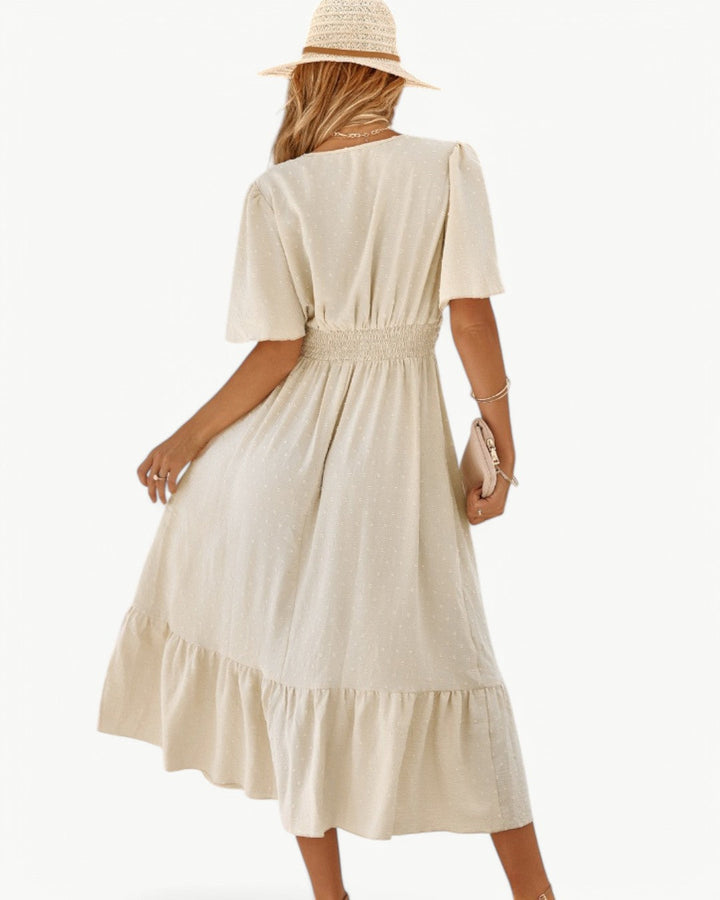 Rameena – Stilvolles Kleid Mit V-Ausschnitt Und Kurzen Ärmeln