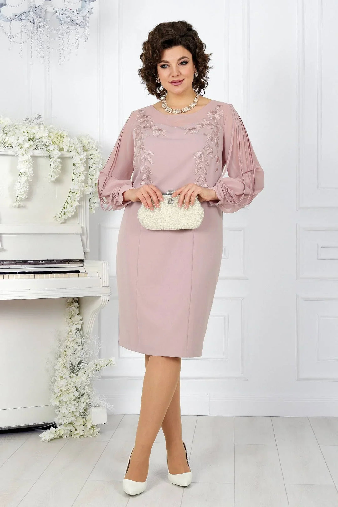 Katreen – Stilvolles Langarm Kleid Mit Blumen Stickerei