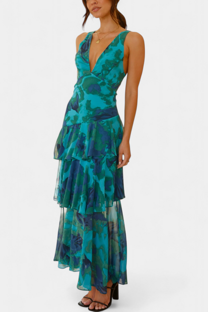 Kensie – Chiffonkleid Mit V-Ausschnitt Und Fließenden Lagen