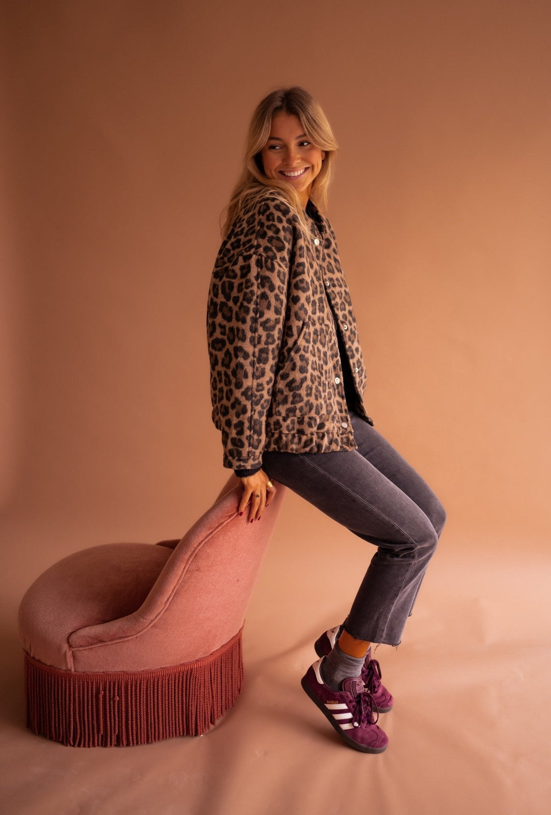 Leana – Atmungsaktive Jacke Mit Leoparden Muster