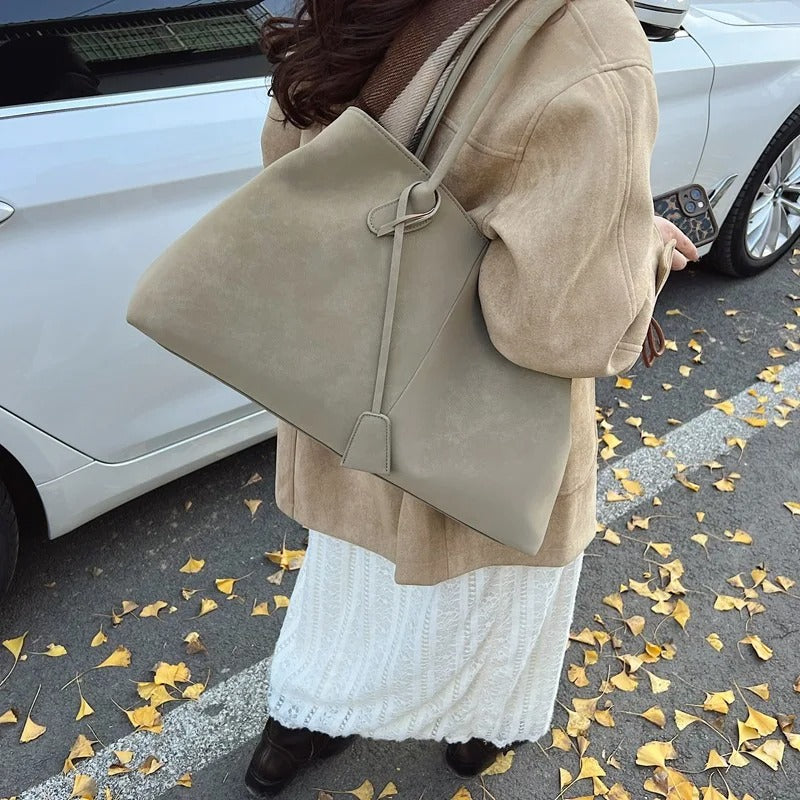 Umaiza – Modische Umhängetasche aus Kunstwildleder