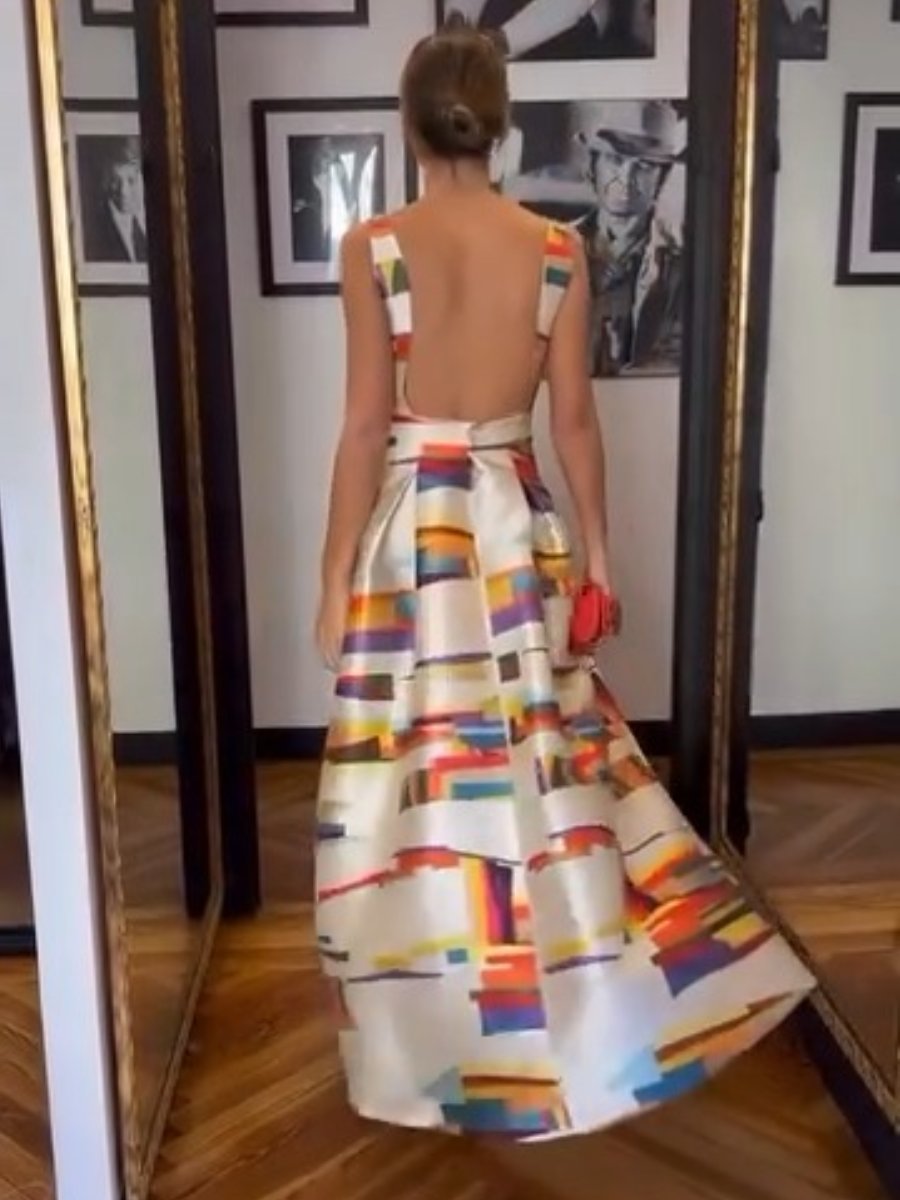 Vivien – Maxikleid mit Geometrischem Print
