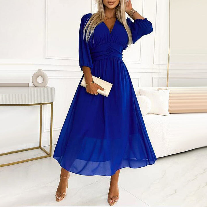 Svana –  V-Ausschnitt  Chiffon-Kleid
