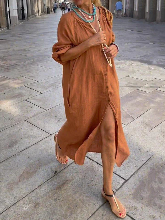 Mihaela – Langes Kleid mit Knöpfen